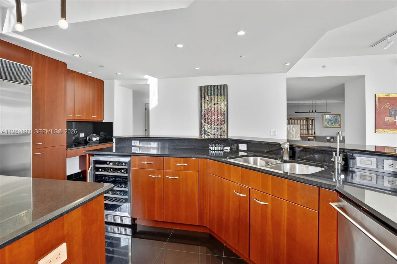 6000 Island Blvd , Unit 1208, Aventura, FL 33160 Photo