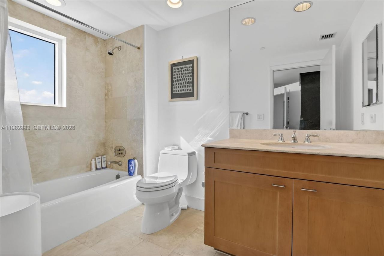 6000 Island Blvd , Unit 1208, Aventura, FL 33160 Photo