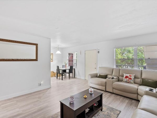 13250 SW 7th Ct , Unit 317L, Pembroke Pines, FL 33027