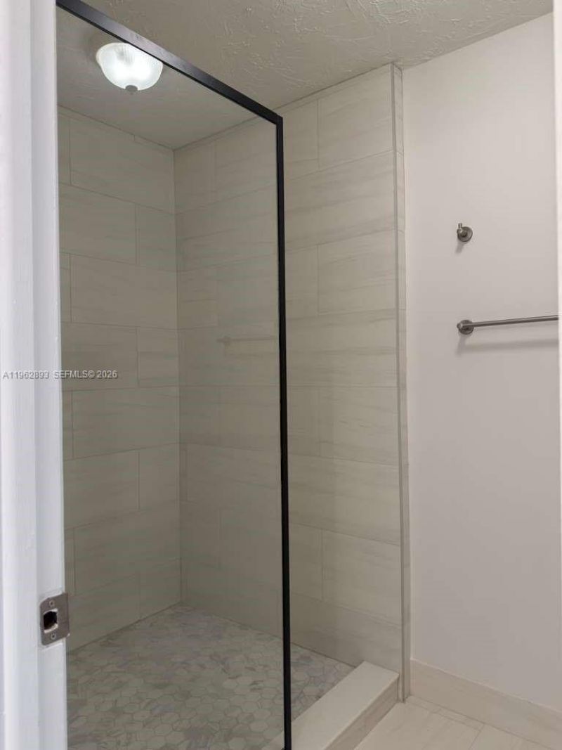 9719 N New River Canal Rd, Unit 308, Plantation, FL 33324 Photo