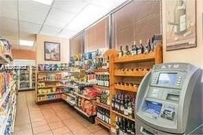 600 NE 36th St, Unit 507, Miami, FL 33137 Photo