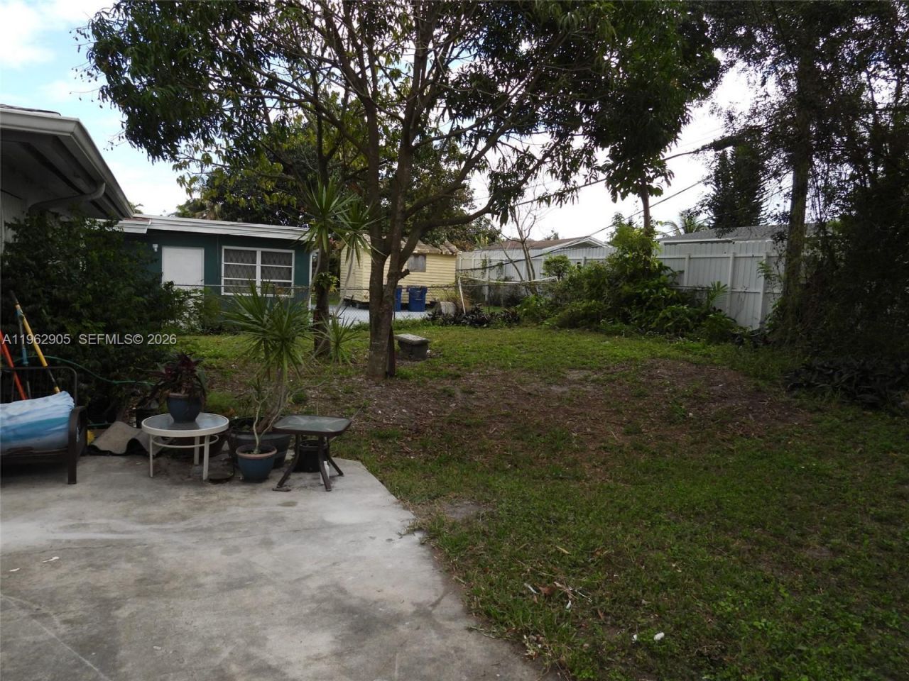 1040 NW 149th St, Miami, FL 33168 Photo