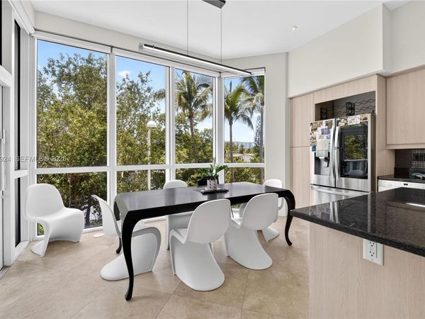 16500 Collins Ave, Unit TH-9, Sunny Isles Beach, FL 33160