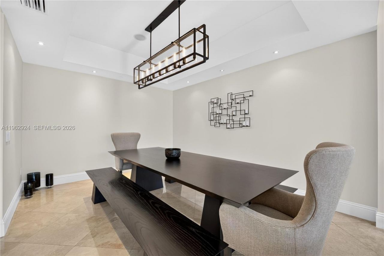 16500 Collins Ave, Unit TH-9, Sunny Isles Beach, FL 33160 Photo