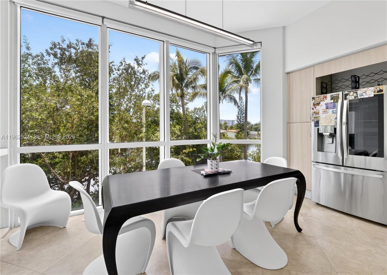 16500 Collins Ave, Unit TH-9, Sunny Isles Beach, FL 33160 Photo