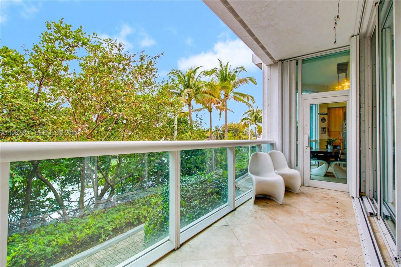 16500 Collins Ave, Unit TH-9, Sunny Isles Beach, FL 33160 Photo
