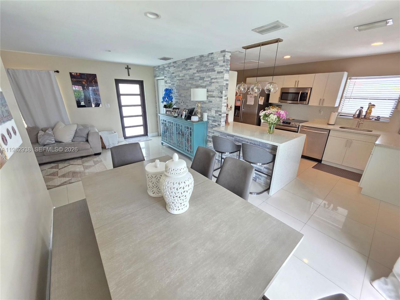 19631 NW 45th Ave, Miami Gardens, FL 33055 Photo