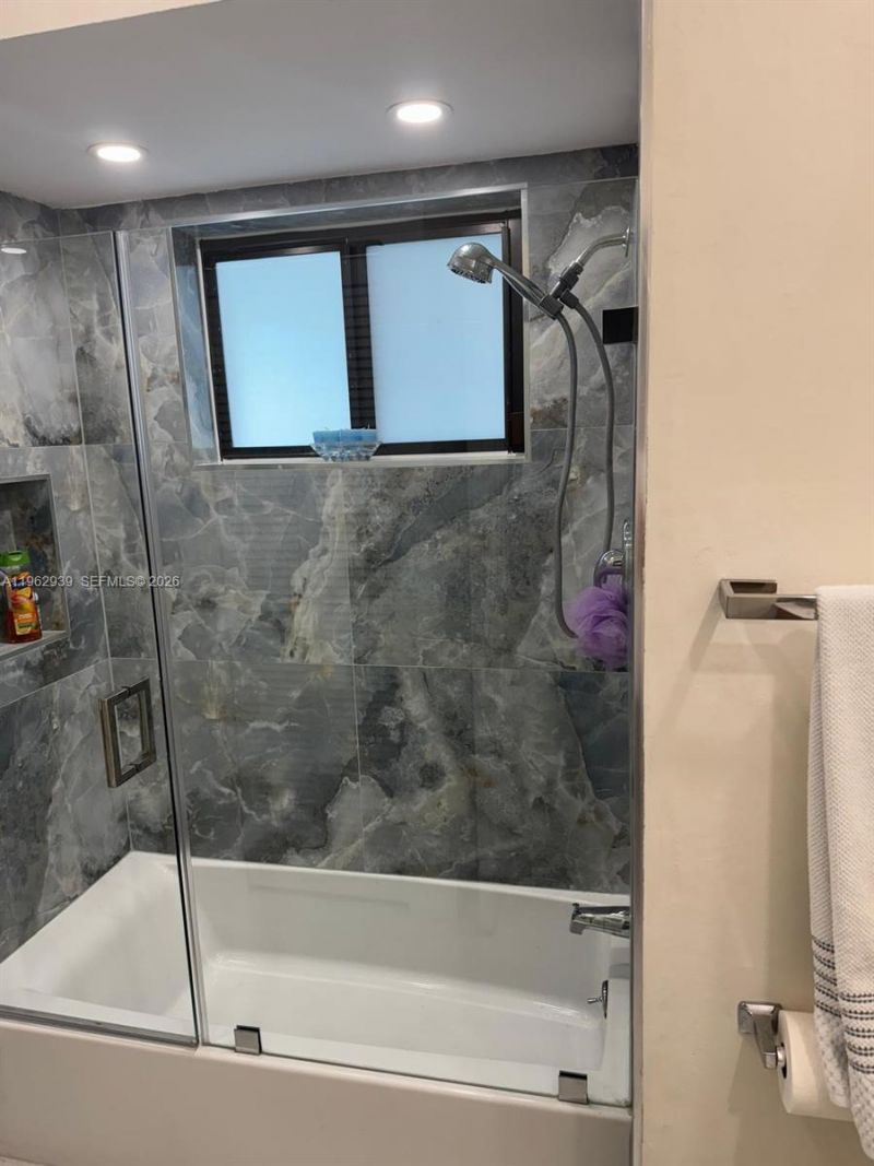 19234 SW 121st Ct, Miami, FL 33177 Photo