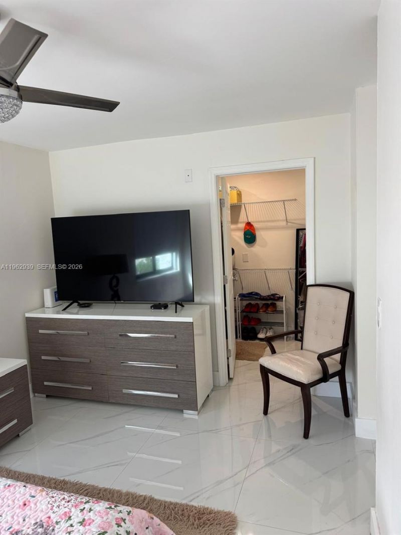 19234 SW 121st Ct, Miami, FL 33177 Photo