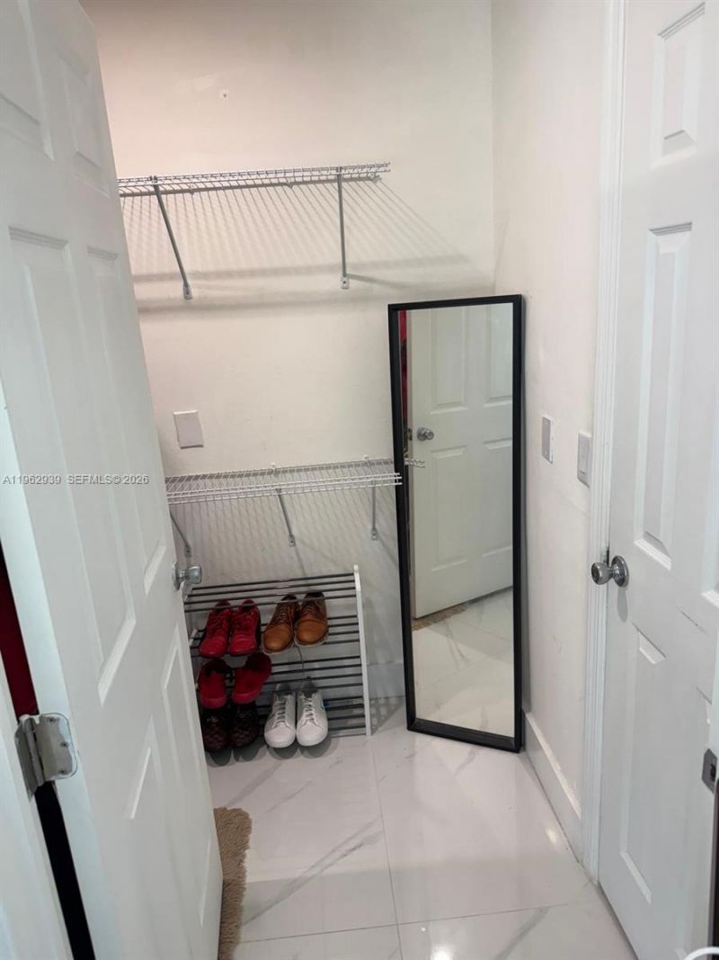 19234 SW 121st Ct, Miami, FL 33177 Photo