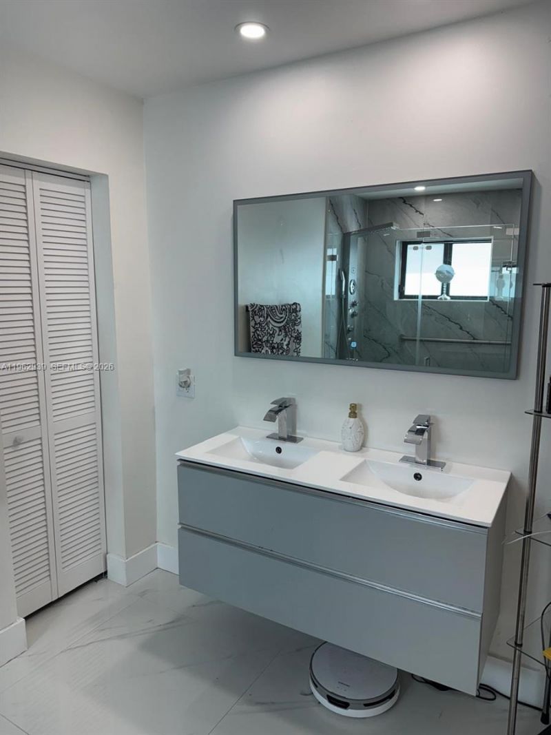 19234 SW 121st Ct, Miami, FL 33177 Photo