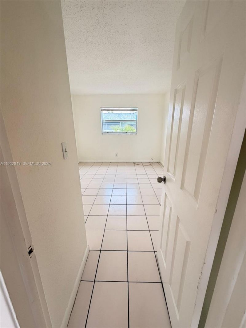 241 SE 9th Ave, Unit 206, Pompano Beach, FL 33060 Photo