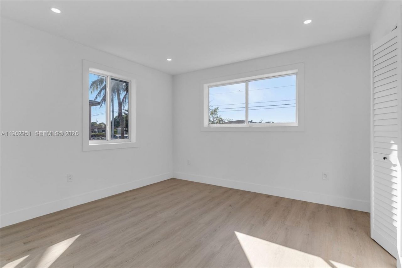 5941 E 6th Ave, Hialeah, FL 33013 Photo