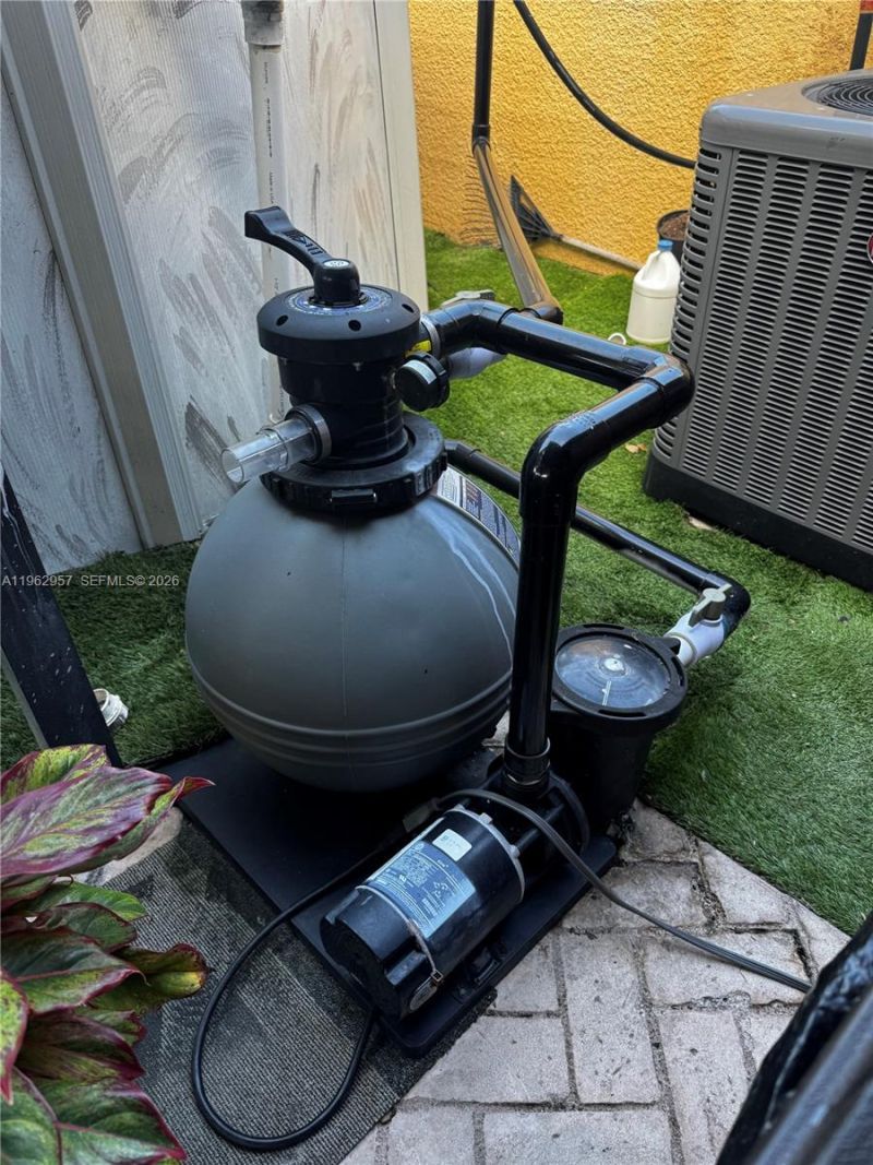 8720 SW 148th Pl, Miami, FL 33193 Photo