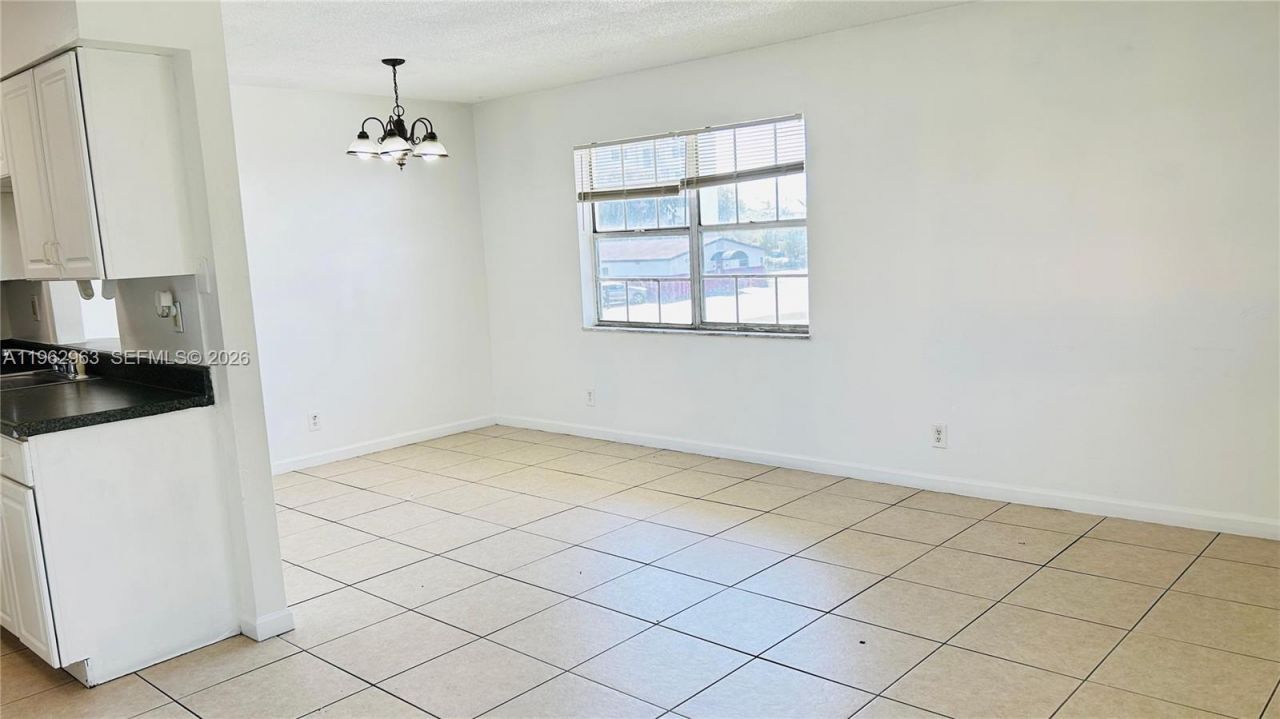 978 SW 10th Dr, Unit 15, Pompano Beach, FL 33060 Photo