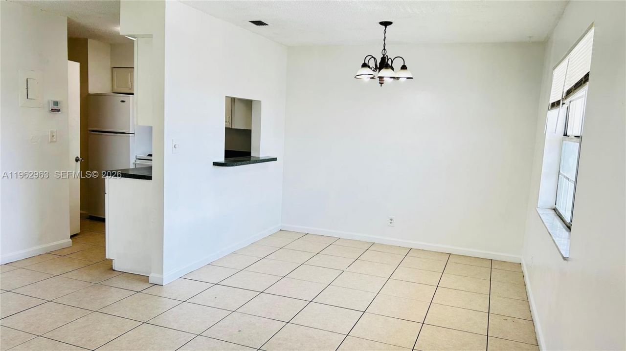 978 SW 10th Dr, Unit 15, Pompano Beach, FL 33060 Photo