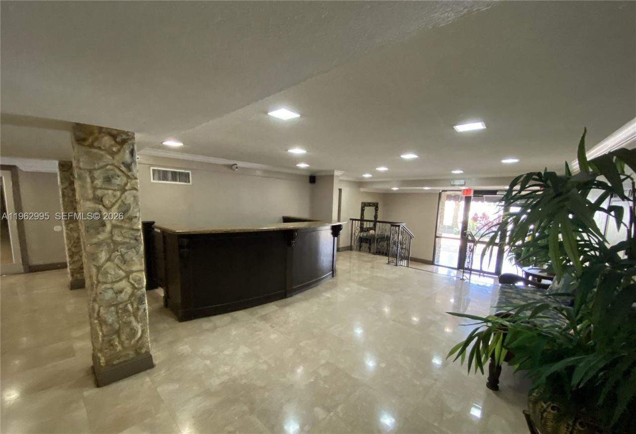 1800 Sans Souci Blvd , Unit 119, North Miami, FL 33181 Photo