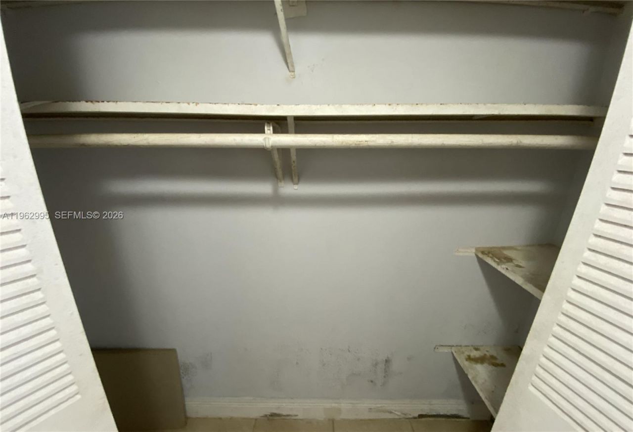 1800 Sans Souci Blvd , Unit 119, North Miami, FL 33181 Photo