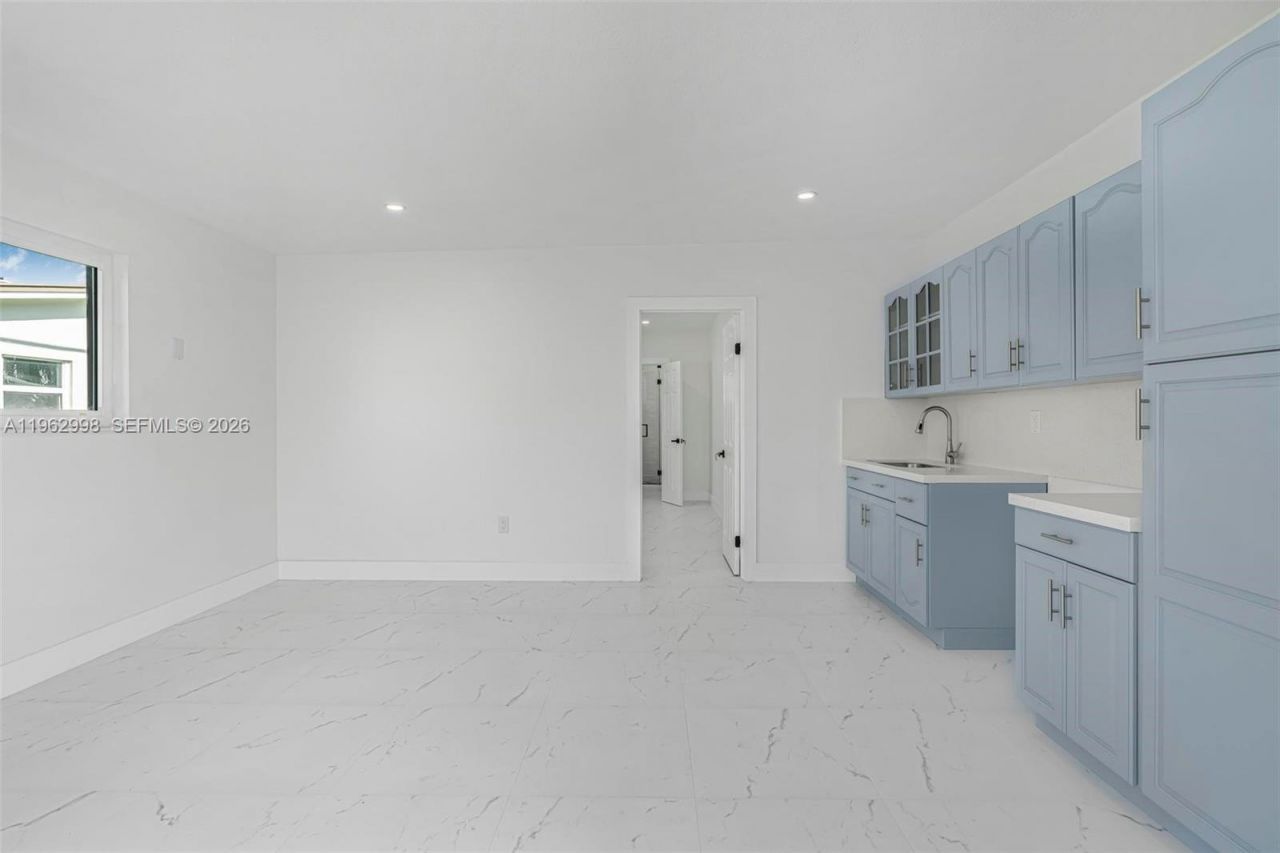 2901 SW 92nd Ave , Miami, FL 33165 Photo