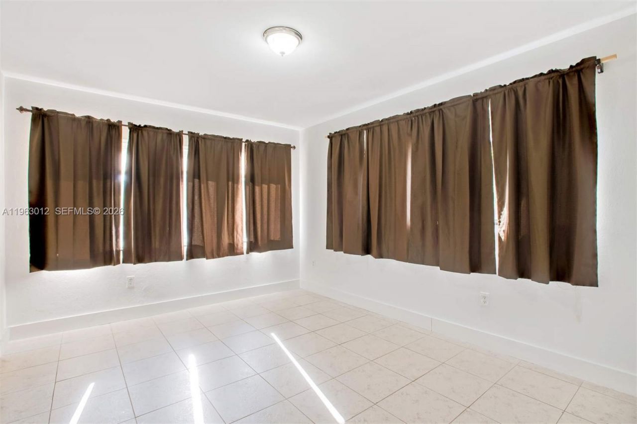 10001 W Bay Harbor Dr , Unit 208, Bay Harbor Islands, FL 33154 Photo