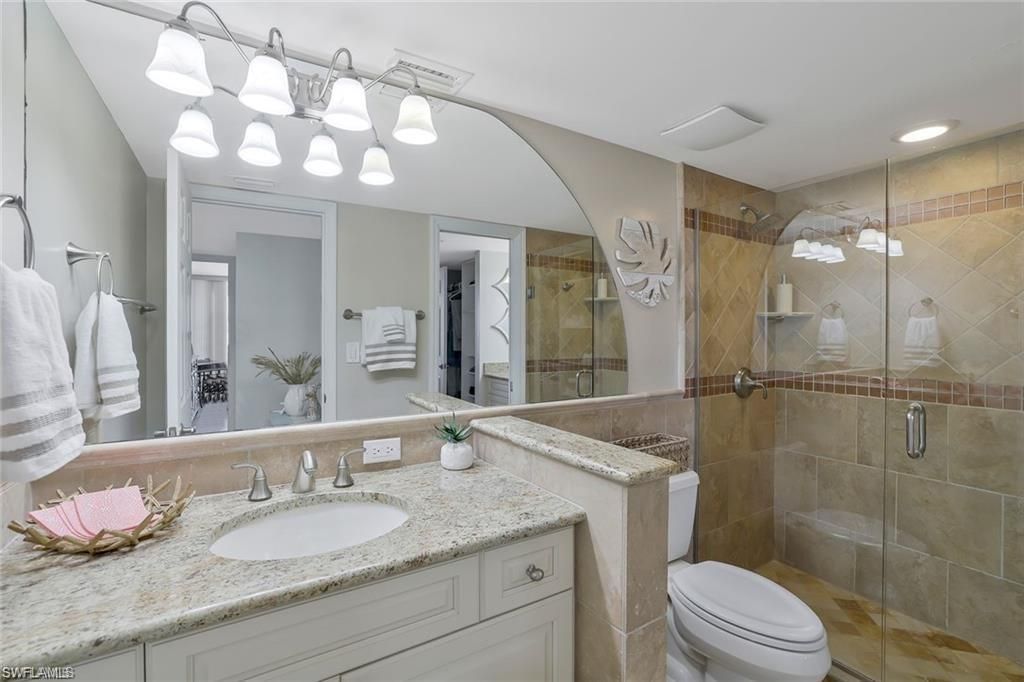 5 Bluebill Ave, Unit 812, Naples, FL 34108 Photo