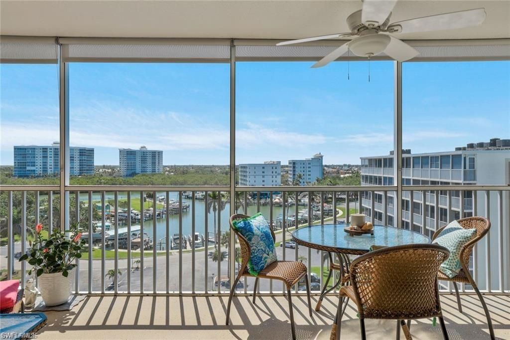 5 Bluebill Ave, Unit 812, Naples, FL 34108 Photo