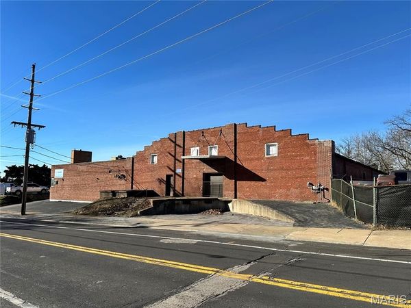 1323 Ferguson Avenue , Pagedale, MO 63133