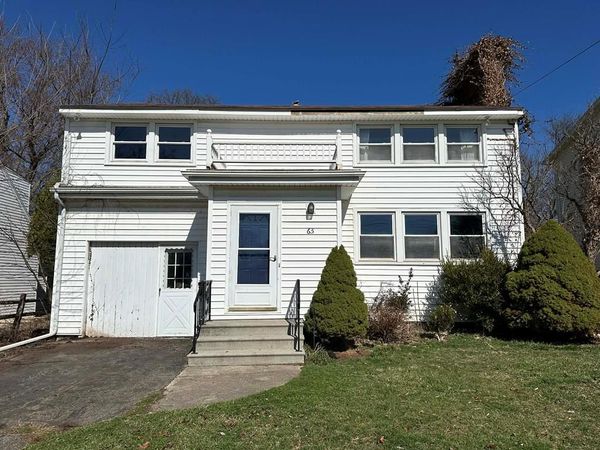 65 Parkwood, Shelby, OH 44875