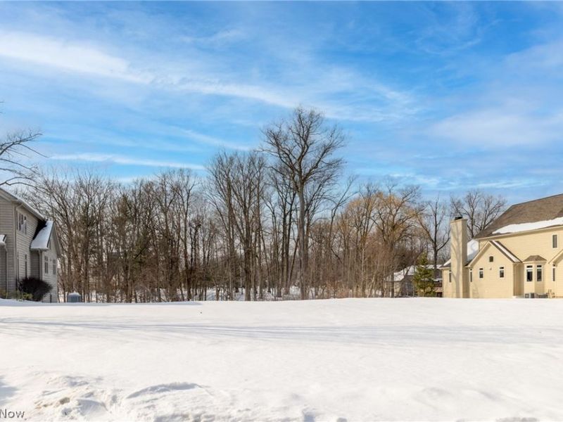 1906 Woodbrook Lane, Lyndhurst, OH 44122 Photo 1