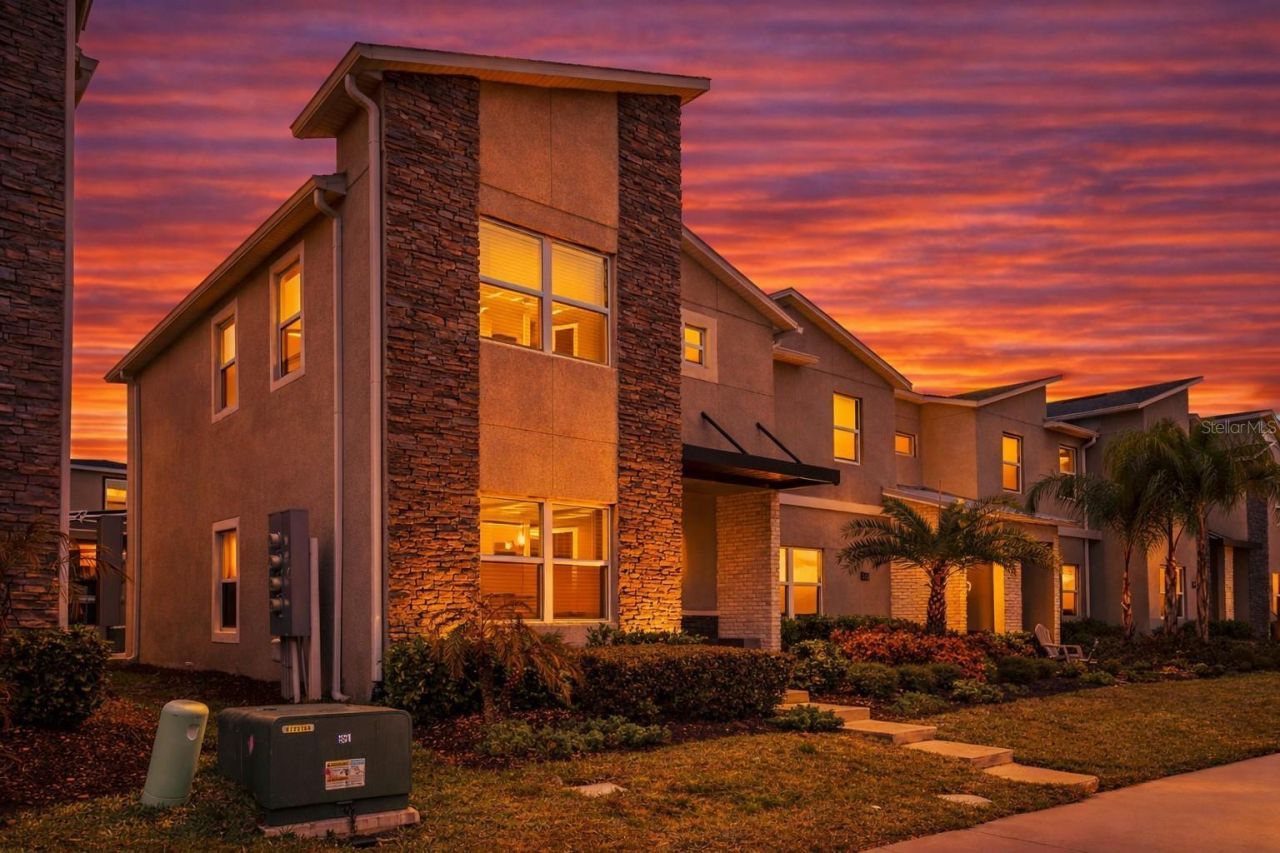 976 Leader Street, Davenport, FL 33896 Main Photo