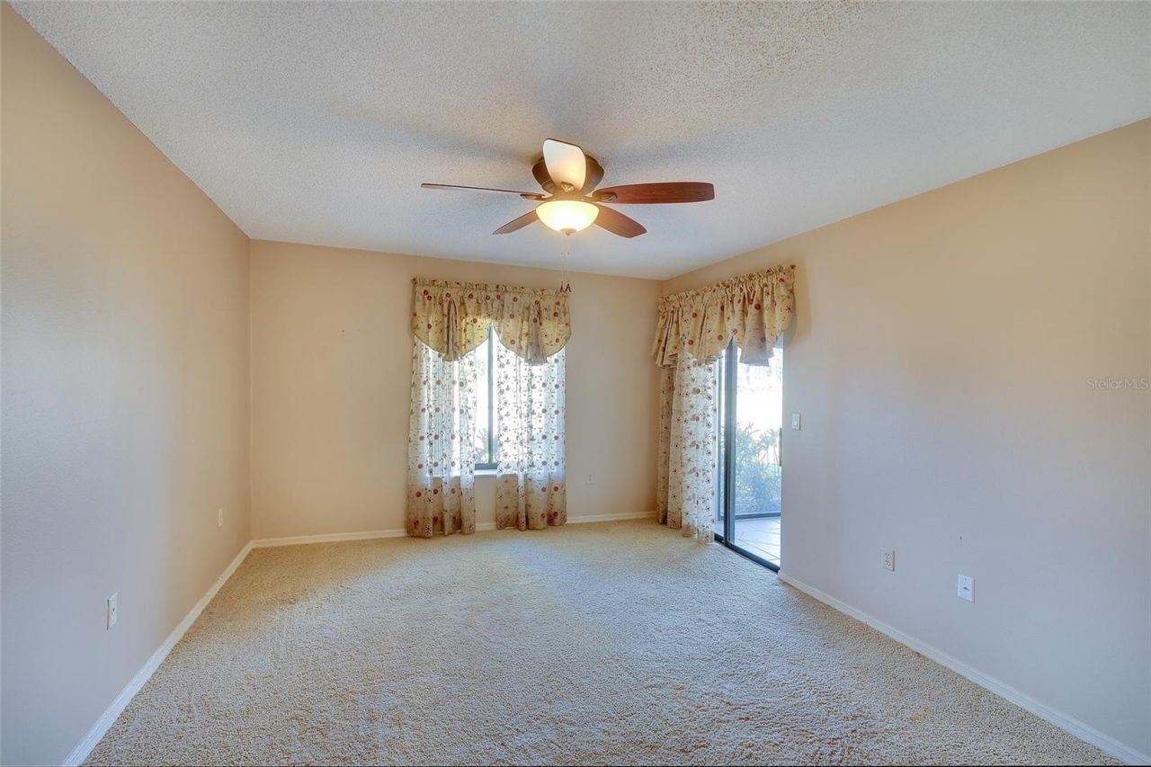 6291 Timber Lake Drive, Unit I4, Sarasota, FL 34243 Photo