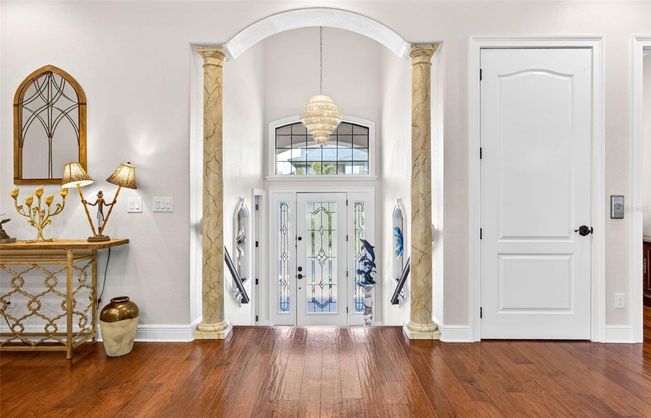 105 Wimbledon Court, Redington Shores, FL 33708 Photo