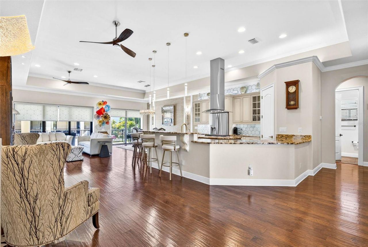 105 Wimbledon Court, Redington Shores, FL 33708 Photo