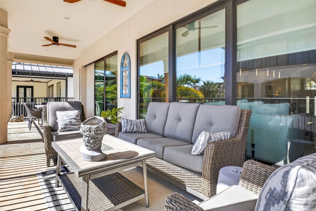 105 Wimbledon Court, Redington Shores, FL 33708 Photo