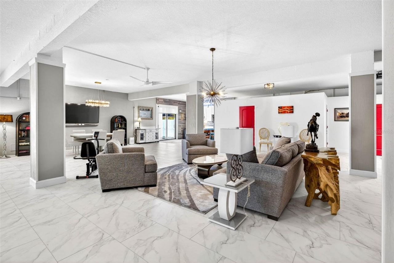 105 Wimbledon Court, Redington Shores, FL 33708 Photo