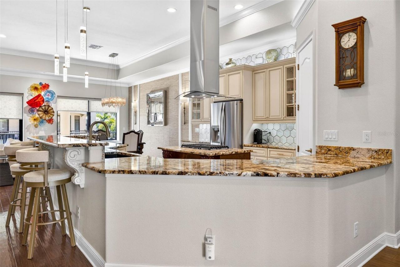 105 Wimbledon Court, Redington Shores, FL 33708 Photo