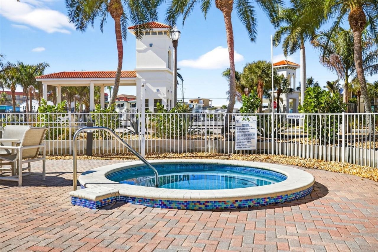 105 Wimbledon Court, Redington Shores, FL 33708 Photo