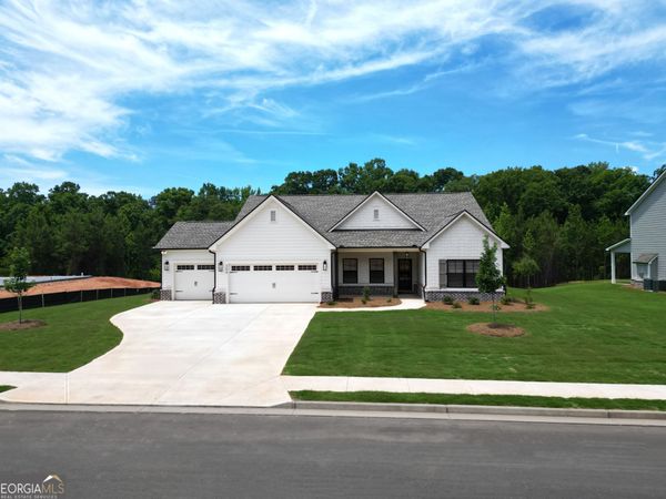 309 Weslyn Drive, Social Circle, GA 30025