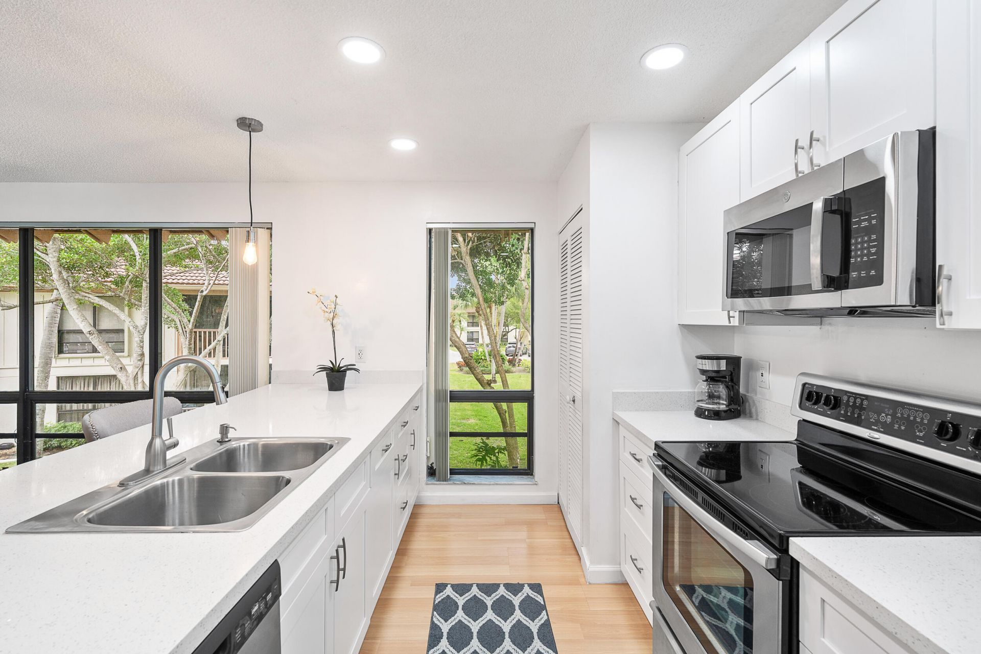 407 Brackenwood Lane S, Palm Beach Gardens, FL 33418 Photo