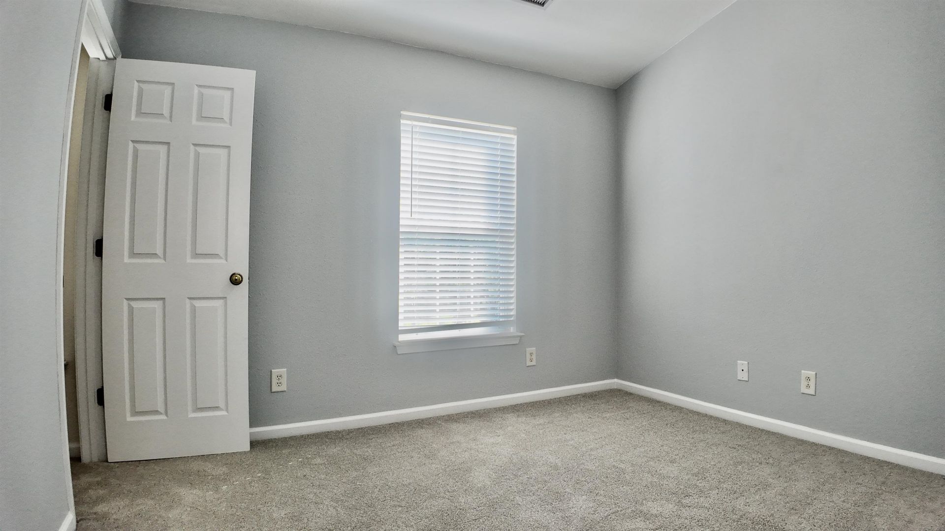 152 Chenoa Dr. Photo 15