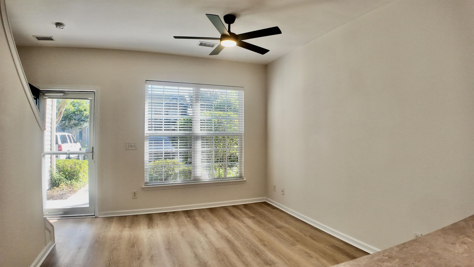 152 Chenoa Dr. Photo 4