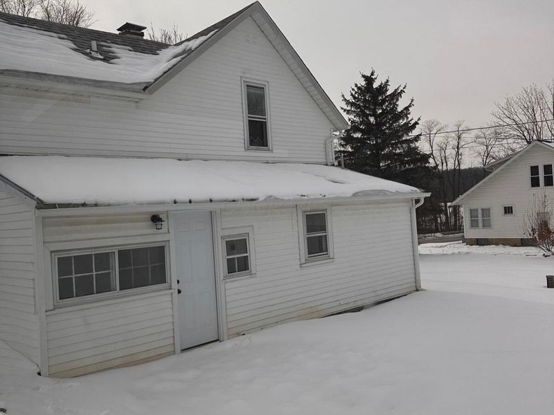 15487 Main SE, Brownsville, OH 43721 Photo 2