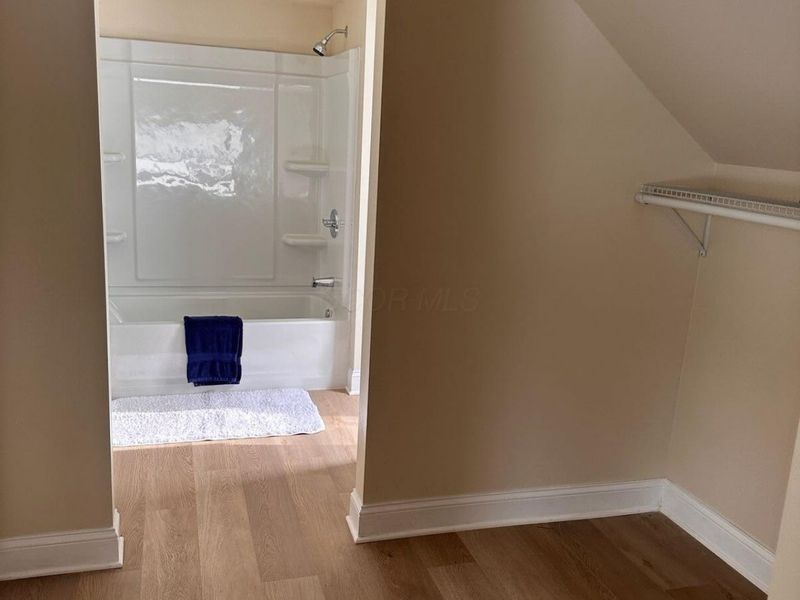 15487 Main SE, Brownsville, OH 43721 Photo 5