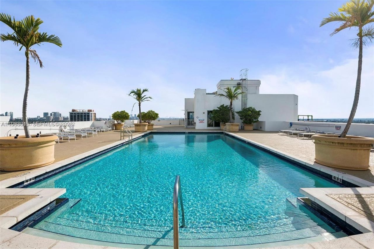 1830 Radius Dr, Unit 1022, Hollywood, FL 33020 Photo