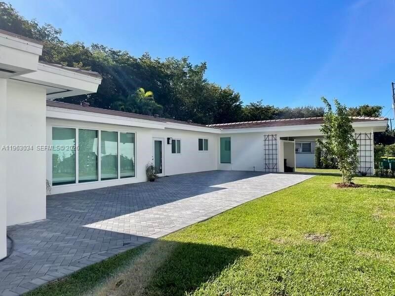 5352 Orduna Dr, Coral Gables, FL 33146 Photo