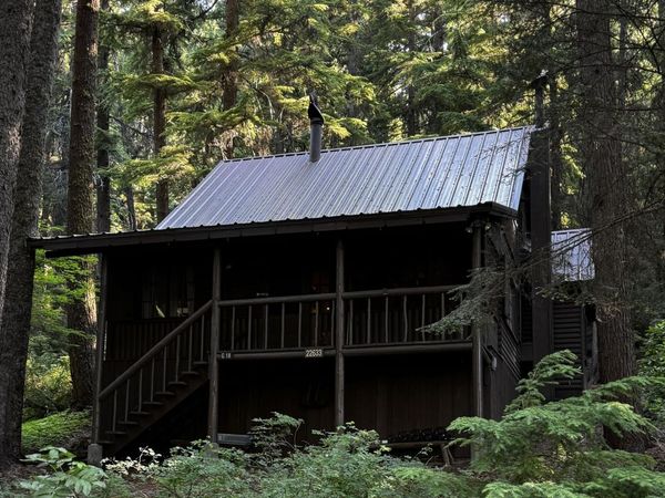 22633 Hwy 58, Unit G18, Crescent Lake, OR 97733