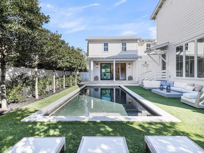 546 Center Street, Mount Pleasant, SC 29464