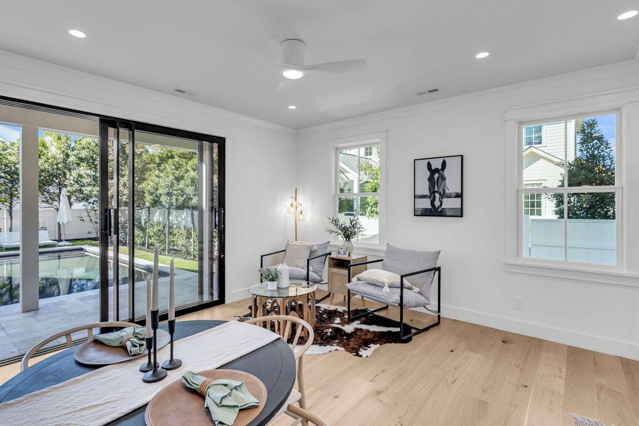 546 Center Street Photo 51