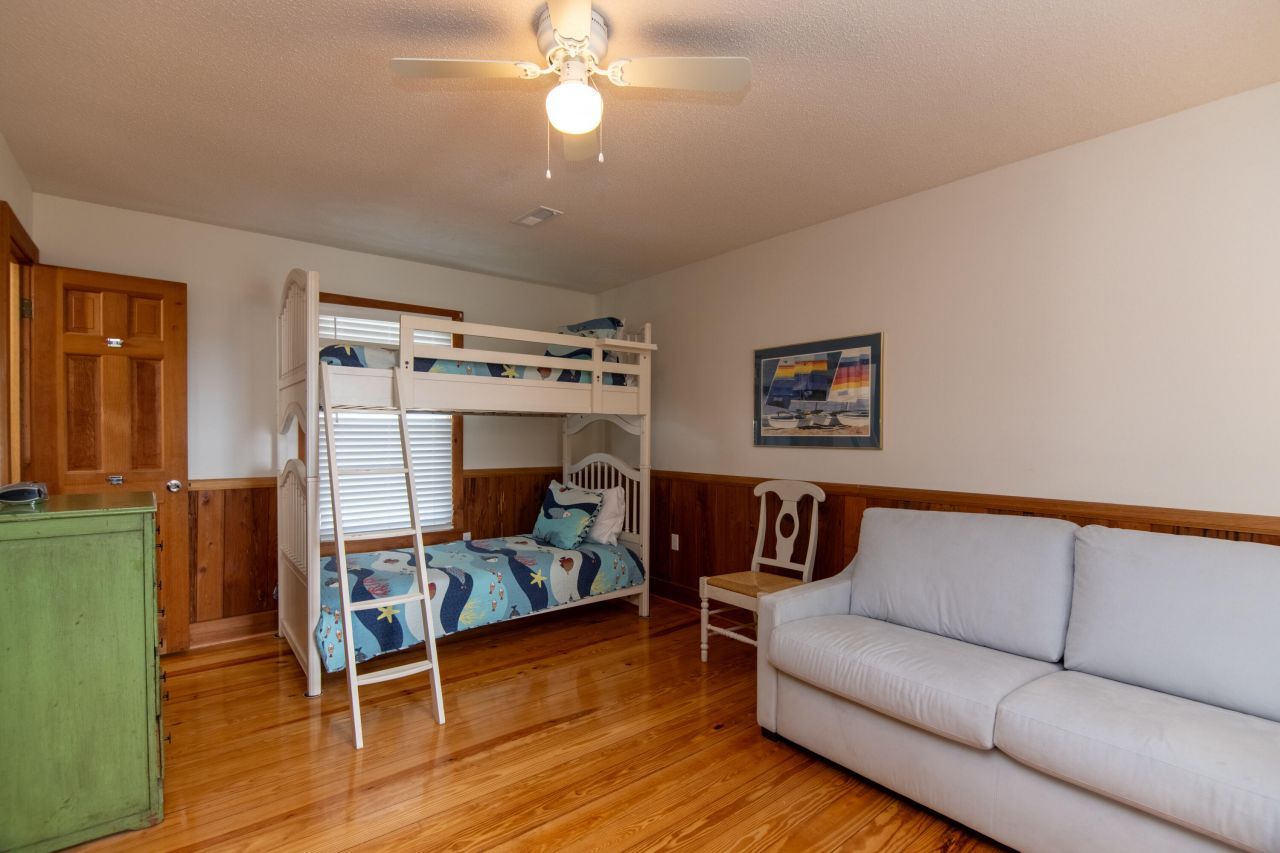 3603 Bay Point Drive Photo 25