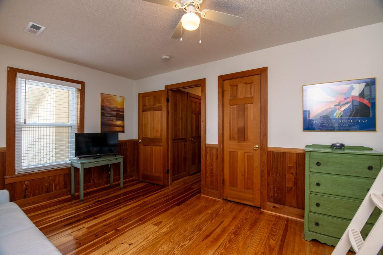 3603 Bay Point Drive Photo 27